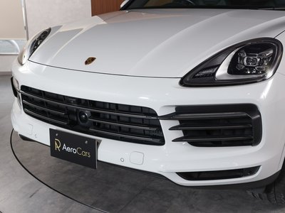 2022 Porsche CAYENNE photo 6