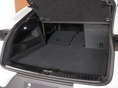 صورة مصغرة 56 لـ 2022 Porsche CAYENNE