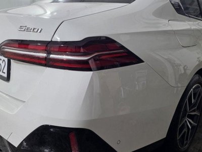 2025 BMW 5 SERIES 照片 3