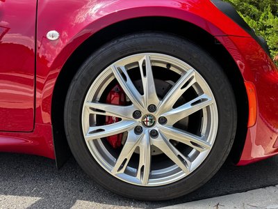 صورة مصغرة 31 لـ 2016 ALFA Romeo 4C