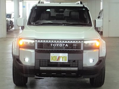 2024 Toyota LAND CRUISER 250 photo 9