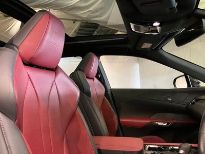2023 Lexus RX thumbnail 33