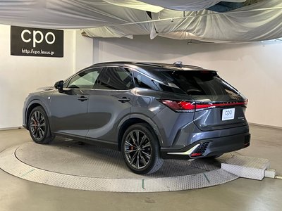 صورة 2 لـ 2023 Lexus RX