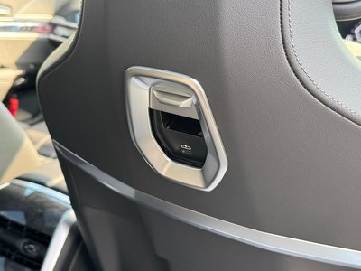 2025 BMW 7 SERIES — миниатюра 44