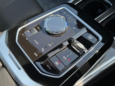 2025 BMW 7 SERIES — миниатюра 34