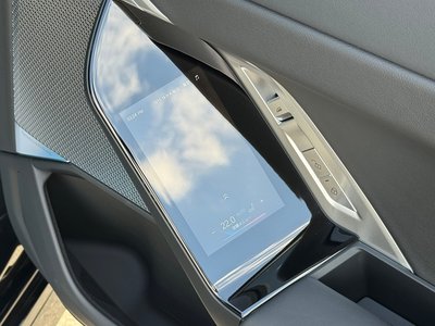 2025 BMW 7 SERIES — миниатюра 45