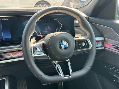 2025 BMW 7 SERIES — миниатюра 18