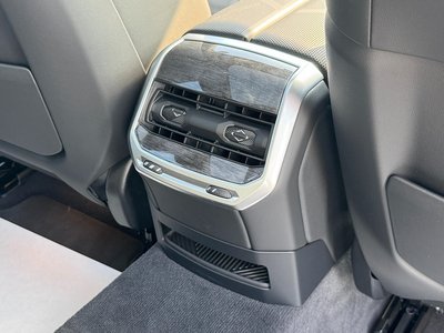 2025 BMW 7 SERIES — миниатюра 43