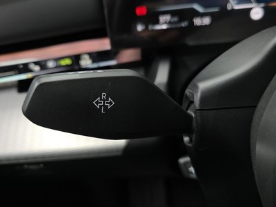 2025 BMW 5 SERIES — миниатюра 29