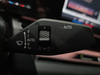 2025 BMW 5 SERIES — миниатюра 30