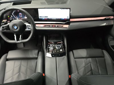 2025 BMW 5 SERIES 照片 5