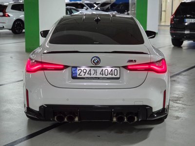 2022 BMW M4 photo 6