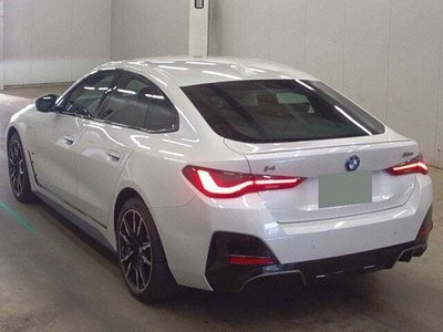 2025 BMW I4 — фото 2