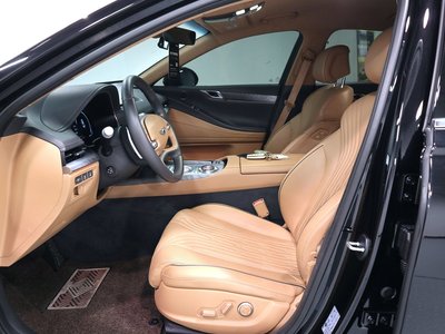 GENESIS G80 (RG3) - 9