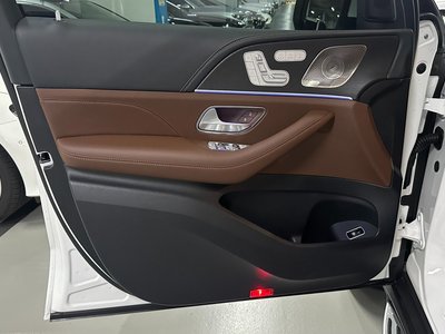 2025 Mercedes-BENZ GLE — миниатюра 17
