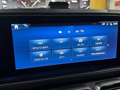 2025 Mercedes-BENZ GLE — миниатюра 11