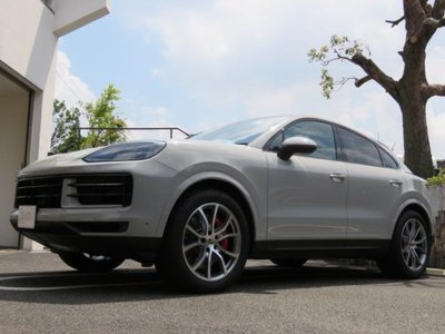 PORSCHE CAYENNE - 1