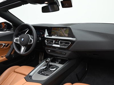 2025 BMW Z4 photo 2