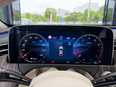 صورة 7 لـ 2026 Mercedes-BENZ E-CLASS