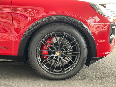 صورة 6 لـ 2024 Porsche CAYENNE