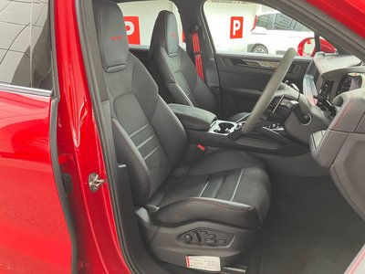 2024 Porsche CAYENNE — миниатюра 15