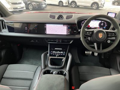 2024 Porsche CAYENNE — миниатюра 13
