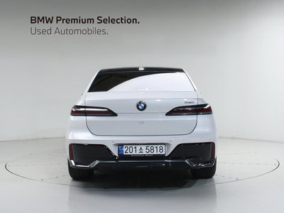 BMW 7 SERIES - 2