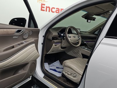 GENESIS GV80 - 10