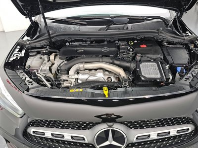 MERCEDES-BENZ GLA - 7