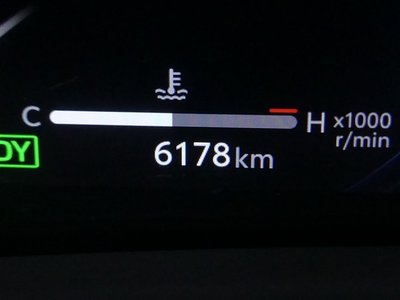 TOYOTA VELLFIRE - 9