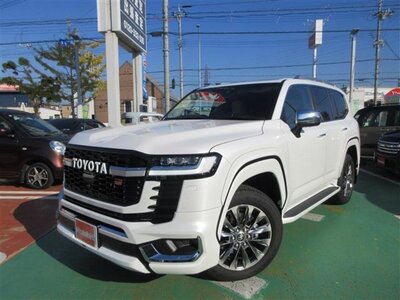 TOYOTA LAND CRUISER 300