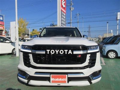 TOYOTA LAND CRUISER 300 - 4