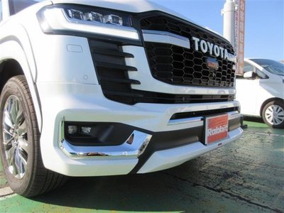 TOYOTA LAND CRUISER 300 - 10