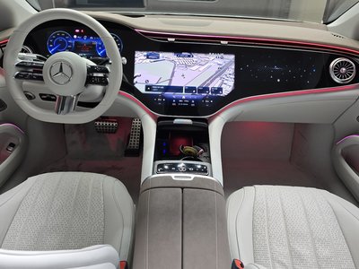 MERCEDES-BENZ EQS - 5