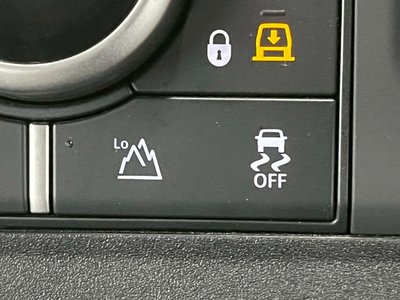 2023 LAND Rover DEFENDER 缩略图 35