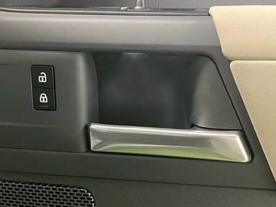 2023 LAND Rover DEFENDER 缩略图 46