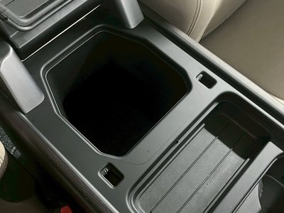 2023 LAND Rover DEFENDER 缩略图 37