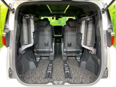 2024 Toyota ALPHARD thumbnail 11