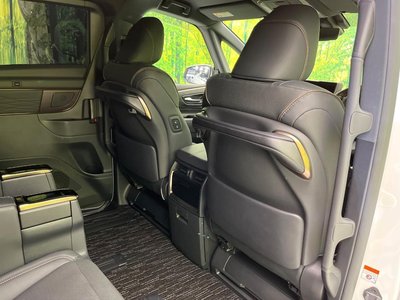 2024 Toyota ALPHARD thumbnail 34