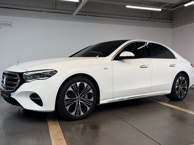صورة 1 لـ 2025 Mercedes-BENZ E-CLASS