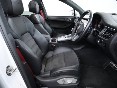 2020 Porsche MACAN thumbnail 12