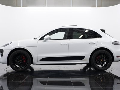 2020 Porsche MACAN thumbnail 40
