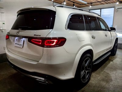 MERCEDES-BENZ GLS - 10