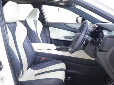 2023 Lexus NX — миниатюра 18