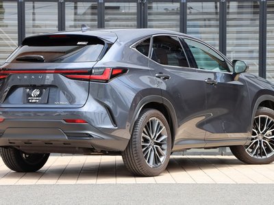 2023 Lexus NX — фото 3