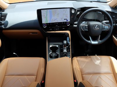 2023 Lexus NX — фото 2