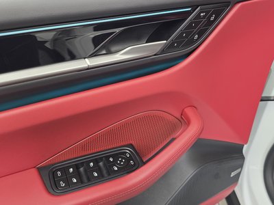 صورة مصغرة 30 لـ 2025 Porsche MACAN
