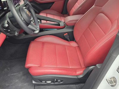 صورة مصغرة 31 لـ 2025 Porsche MACAN