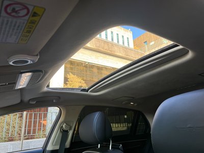 2020 Genesis G90 缩略图 12