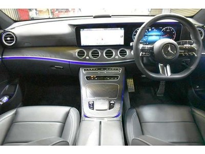 MERCEDES-BENZ E-CLASS - 2